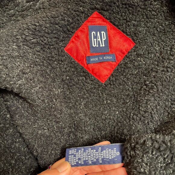 NWOT Gap Shiny Red Nylon Streetwear Jacket Fleece Lined Gorpcore Preppy Size S - Picture 8 of 8
